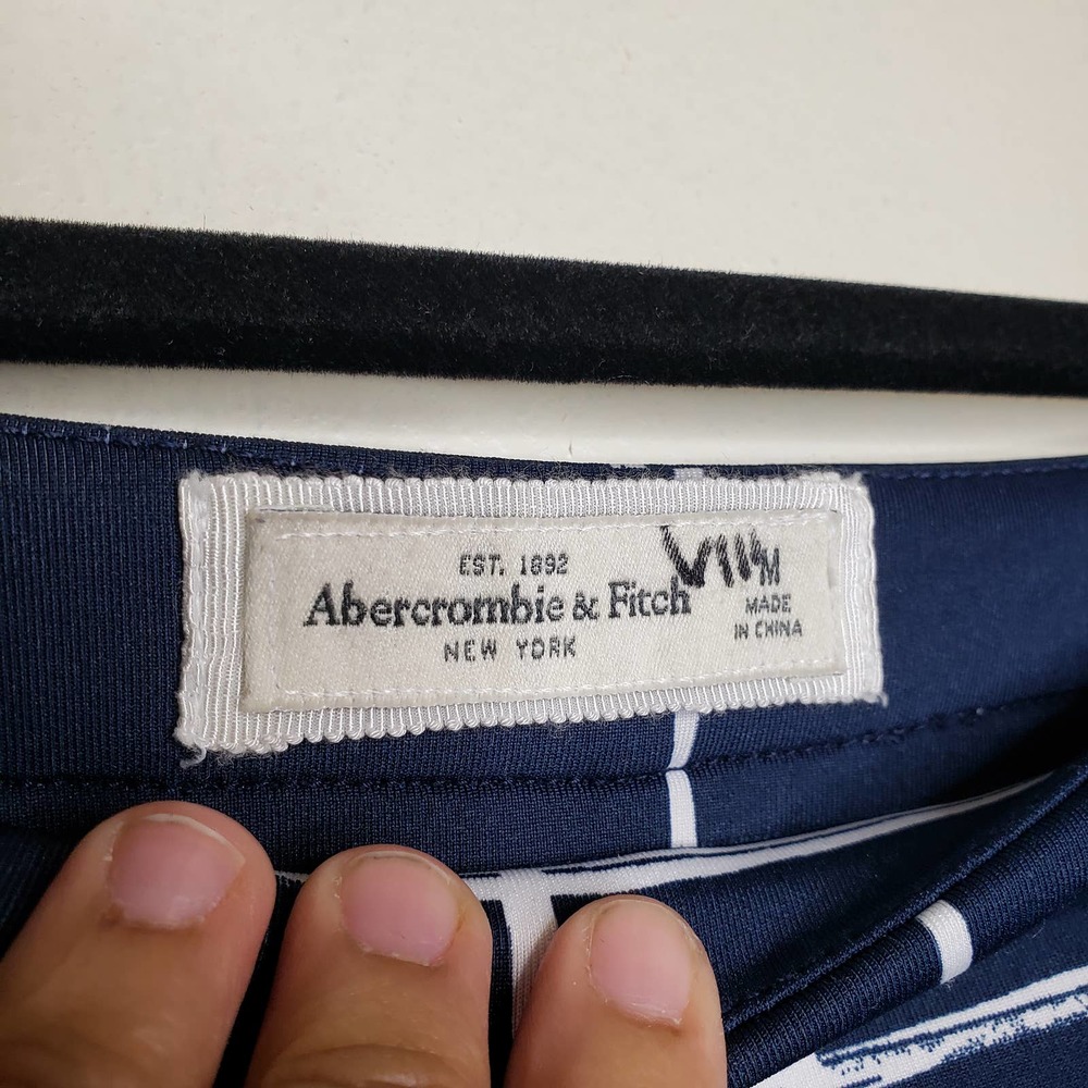 Abercrombie & Fitch| Windowpane Skort - Picture 6 of 11